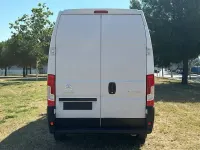 Usado Citroën Jumper 140 CV (102 kW) 2021 Blanco Monovolumen