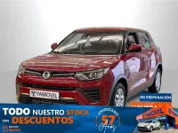 Usado SsangYong Tivoli 128 CV (94 kW) 2022 Rojo SUV