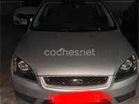Usado Ford Focus Sport 115 CV (84 kW) 2006 Gris / plata Berlina