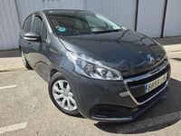 Usado Peugeot 208 Active 99 CV (72 kW) 2018 Gris / plata Utilitario