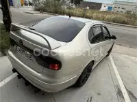 Usado Seat Toledo Stella 90 CV (66 kW) 2003 Beige Berlina