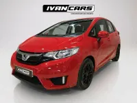 Usado Honda Jazz Elegance 102 CV (75 kW) 2018 Rojo Utilitario