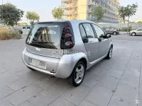 Usado Smart ForFour Passion 75 CV (55 kW) 2004 Gris / plata Utilitario