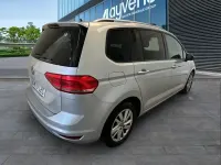 Usado VW Touran Advance 150 CV (110 kW) 2022 Gris / plata Monovolumen