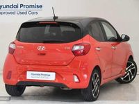 Usado Hyundai i10 84 CV (61 kW) 2021 Tomato red bitono Utilitario