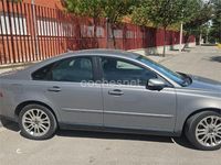 Usado Volvo S40 Momentum 140 CV (102 kW) 2004 Gris / plata Berlina