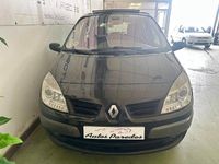 Usado Renault Scénic II 130 CV (95 kW) 2007 Negro Monovolumen