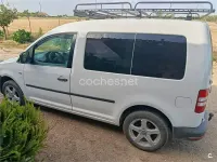 Usado VW Caddy Trendline 75 CV (55 kW) 2014 Blanco Monovolumen