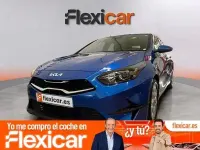 Usado Kia Ceed 136 CV (100 kW) 2023 Azul Utilitario