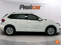 Usado Skoda Kamiq Ambition 110 CV (80 kW) 2021 Blanco SUV