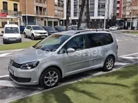Usado VW Touran Advance 105 CV (77 kW) 2011 Gris / plata Monovolumen