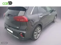 Usado Kia Niro 141 CV (103 kW) 2022 Gris SUV