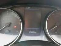 Usado Nissan Qashqai Acenta 116 CV (85 kW) 2019 Sapporo white (sólido) SUV