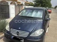 Usado Mercedes A150 Elegance 95 CV (69 kW) 2005 Azul Monovolumen