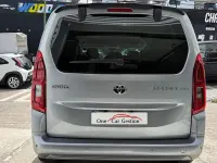 Usado Toyota Proace Verso Active 110 CV (80 kW) 2023 Gris / plata Familiar