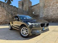 Usado Volvo XC60 Momentum 150 CV (110 kW) 2021 Gris / plata SUV