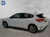 Usado Ford Focus Trend 95 CV (69 kW) 2021 Blanco Utilitario