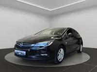 Usado Opel Astra Business 110 CV (80 kW) 2016 Negro Berlina