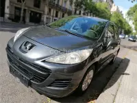 Usado Peugeot 207 75 CV (55 kW) 2010 Gris / plata Berlina