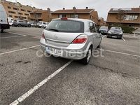 Usado Opel Astra Enjoy 100 CV (73 kW) 2006 Gris / plata Berlina