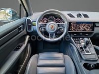 Usado Porsche Cayenne 462 CV (339 kW) 2021 Gris / plata SUV