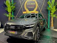 Usado Audi Q8 S-line plus 286 CV (210 kW) 2020 Gris / plata SUV