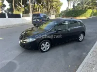 Usado Seat Leon Ecomotive 105 CV (77 kW) 2008 Negro Utilitario