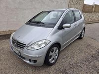 Usado Mercedes A170 116 CV (85 kW) 2005 Gris Utilitario