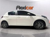 Usado Toyota Yaris Active 69 CV (50 kW) 2016 Blanco Utilitario