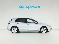 Usado VW Golf VIII Life 116 CV (85 kW) 2025 Gris Utilitario