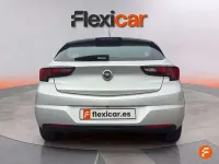 Usado Opel Astra Elegance 145 CV (106 kW) 2020 Gris Berlina