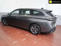 Usado Peugeot 308 SW Active 131 CV (96 kW) 2023 Gris Familiar