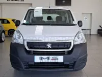 Usado Peugeot Partner Tepee Access 100 CV (73 kW) 2018 Blanco Monovolumen