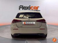 Usado Mercedes A180 109 HP (80 kW) 2018 Branco Citadino