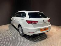 Usado Seat Leon ST Style 114 CV (83 kW) 2019 Blanco Familiar