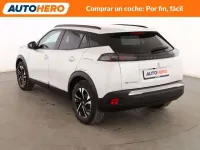 Usado Peugeot e-2008 Allure 100 kW (136 CV) 2022 Blanco SUV