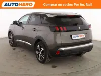 Usado Peugeot 3008 Allure 156 CV (114 kW) 2018 Gris SUV