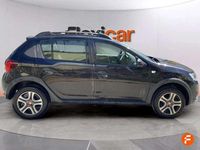 Usado Dacia Sandero Comfort 90 CV (66 kW) 2020 Azul Utilitario