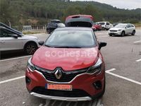 Usado Renault Captur Techno 140 CV (102 kW) 2022 Granate SUV