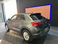 Usado VW T-Roc Advance 115 CV (84 kW) 2020 Gris / plata SUV