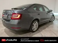 Usado Skoda Octavia Ambition 116 CV (85 kW) 2017 Gris Utilitario