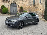 Usado VW Tiguan Life 130 CV (95 kW) 2020 Gris SUV
