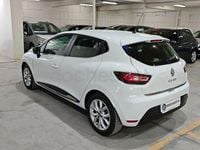 Usado Renault Clio IV Zen 120 CV (88 kW) 2017 Blanco Berlina