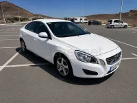 Usado Volvo S60 Summum 115 CV (84 kW) 2011 Blanco Berlina