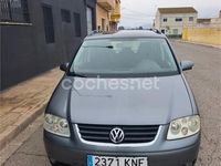 Usado VW Touran Highline 140 CV (102 kW) 2007 Gris / plata Monovolumen