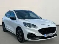 Usado Ford Kuga ST-Line X 150 CV (110 kW) 2020 Blanco SUV