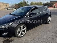 Usado Opel Astra Sport 165 CV (121 kW) 2011 Negro Berlina