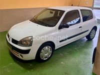Usado Renault Clio II Authentique 80 CV (58 kW) 2004 Blanco Berlina
