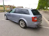 Usado Audi A4 Sport 180 CV (132 kW) 2004 Azul Familiar