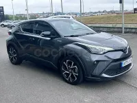 Usado Toyota C-HR Advance 184 CV (135 kW) 2022 Gris / plata SUV